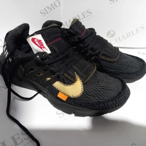 PAIR OF NIKE TRAINERS IN BLACK SIZE UNKNOW