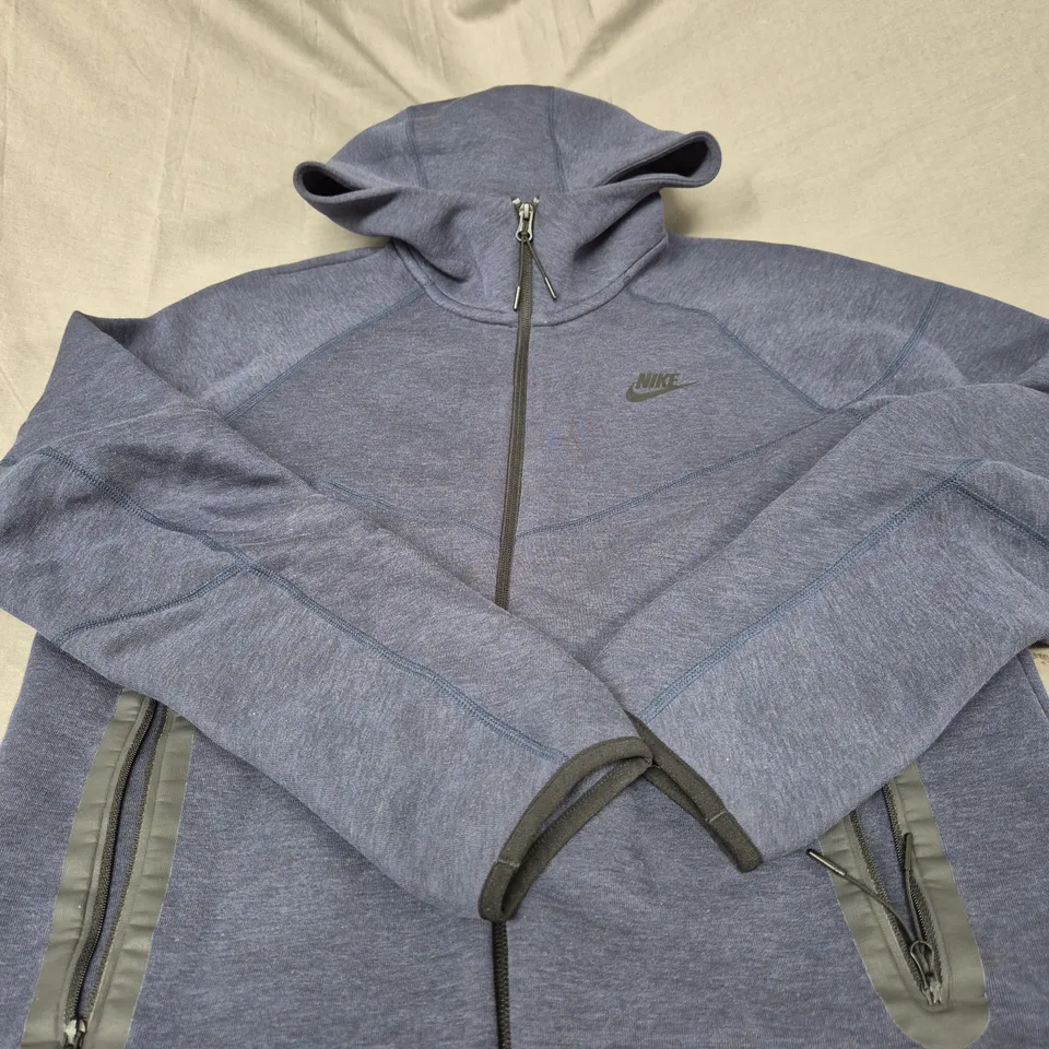 NIKE FULL ZIP TECH JACKET SIZE SMALL