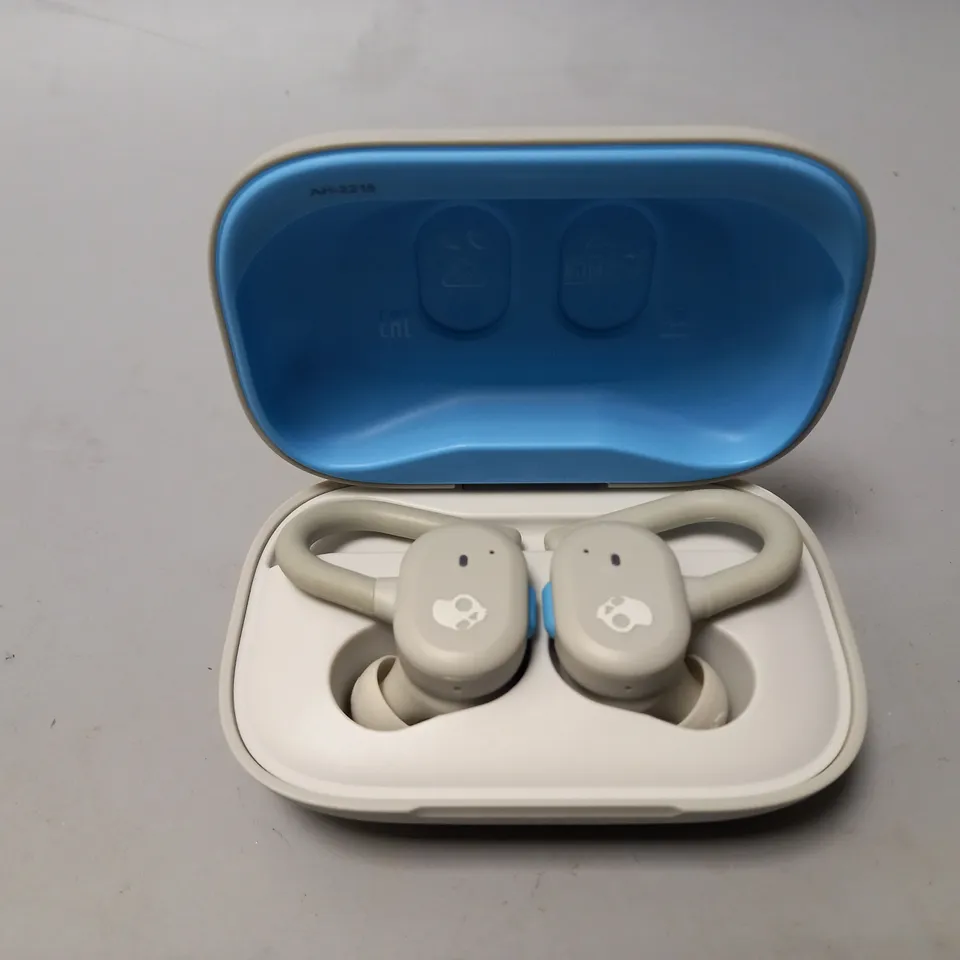 BOXED SKULLCANDY PUSH ACTIVE EARBUDS