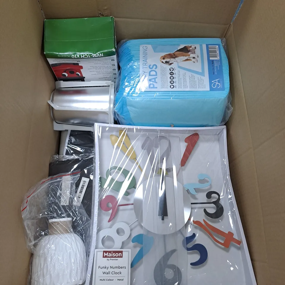 LARGE BOX OF APPROXIMATELY 15 ASSORTED HOUSEHOLD  ITEMS TOO INCLUDE CLOCKS , HOOVER PARTS , CUPS , ETC 
