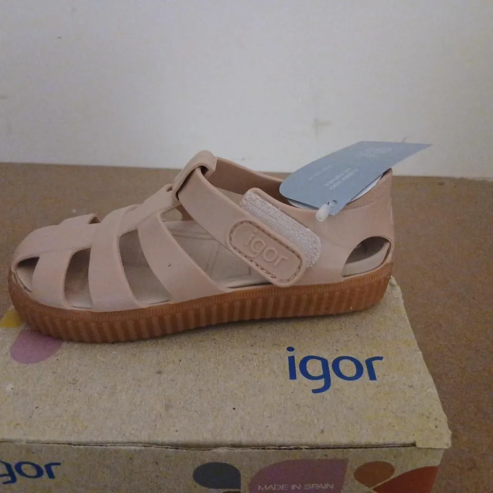 IGOR KIDS SANDALS – NICO CARAMELO, NUDE (MAQUILLAJE), (EU 24)