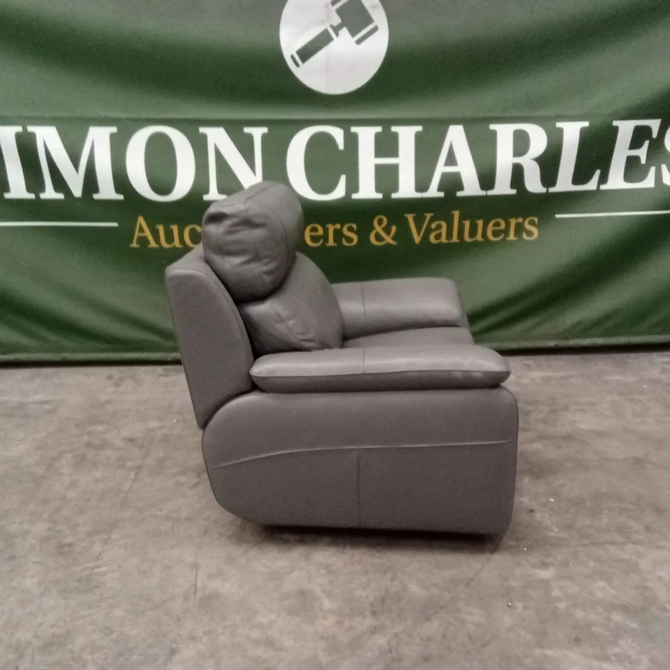 QUALITY DESIGNER ITALIAN MADE PATRIZIO LEATHER ARMCHAIR WITH SMALL ARMS
