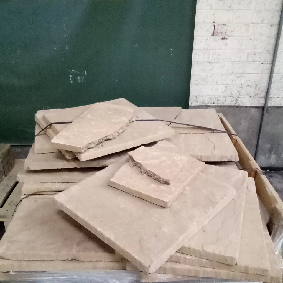 PALLET OF APPROXIMATELY 19 BEIGE OUTDOOR FLAG TILES 