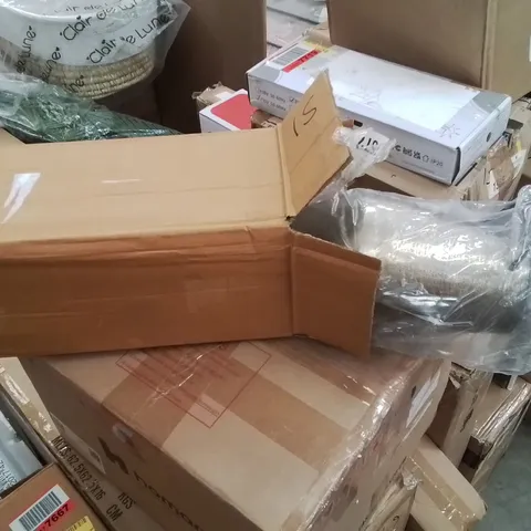 BOXED AHLANNA 29CM METAL LAMP BASE - GOLD, NO SHADE (1 BOX)