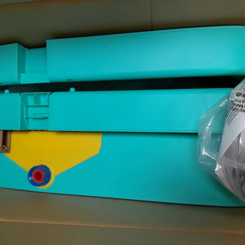 BOXED SPLASH BEACH RRP £99.99