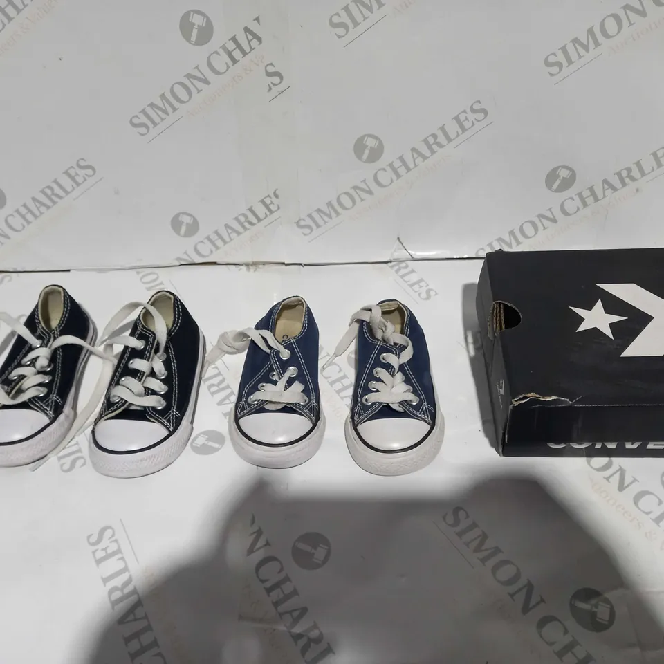 BOXED PAIR OF CONVERSE CONS ALL STAR LOW TODLER UK 4 