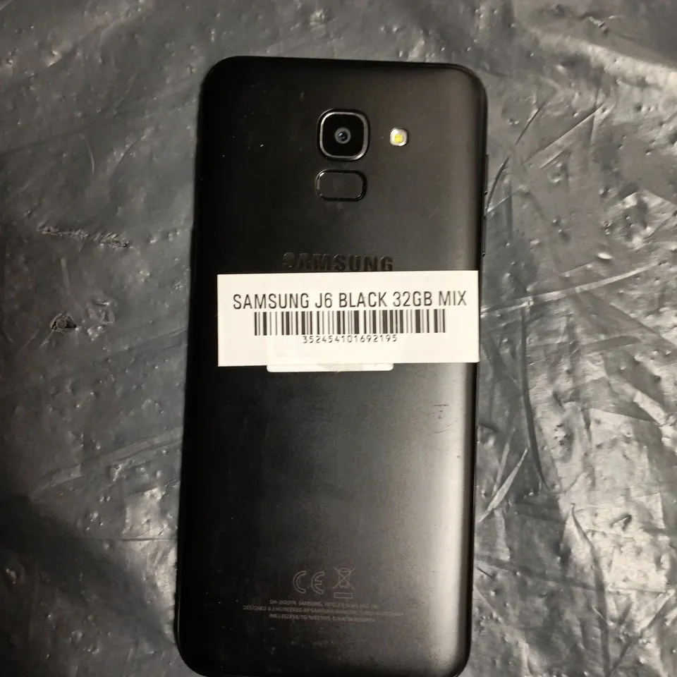 SAMSUNG J6 SMARTPHONE