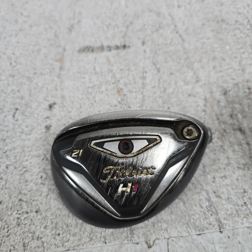 TITLEIST H1 GOLF CLUB HEAD WITH HEADCOVER