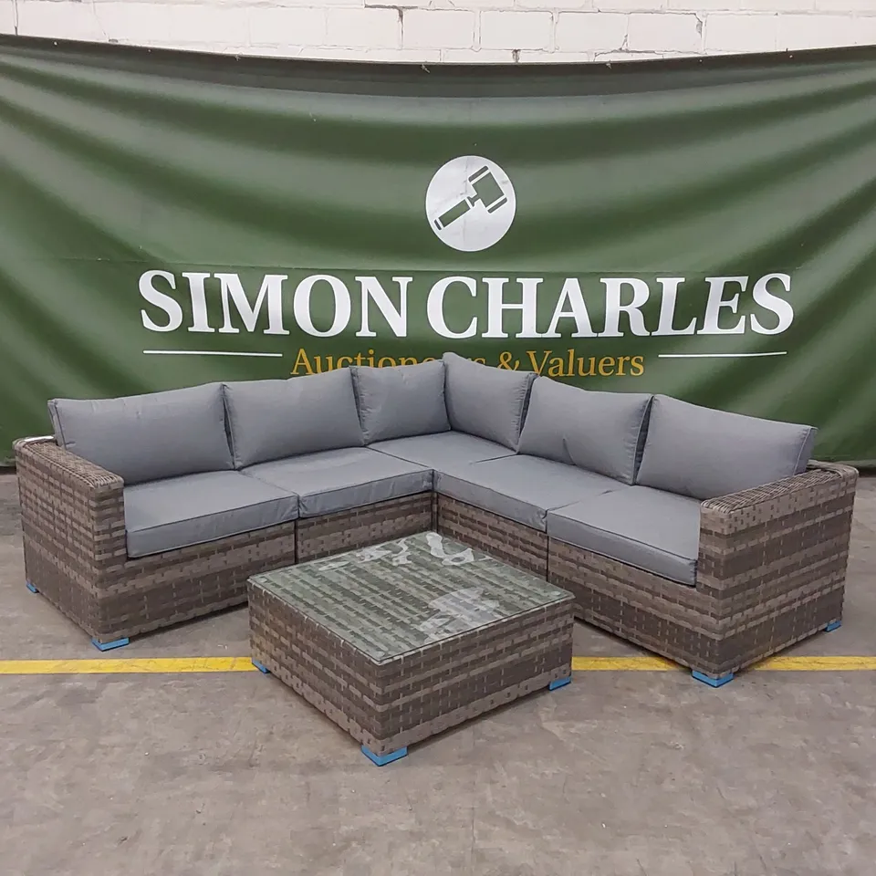 BRAND NEW MODULAR OUTDOOR RATTAN SOFA SET RRP £1195