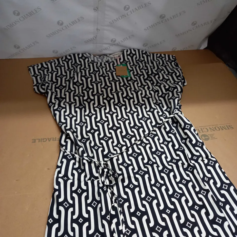 WOMENS BODEN PATTERN OCCASSIONAL DRESS SIZE 20R