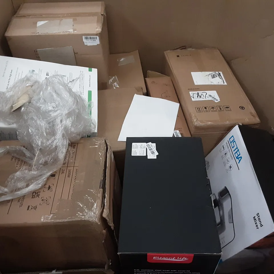 PALLET OF ASSORTED PRODUCTS INCLUDING FLYBIRD DUMBELL BENCH, KARINEAR INDUCTION HOB, DR.OTEK METAL DETECTOR, PURE SINE WAVE INVERTER, HERDIO 2-WAY FULL RANGE IN-WALL/IN-CEILING SPEAKERS, ELEGANT LIFE