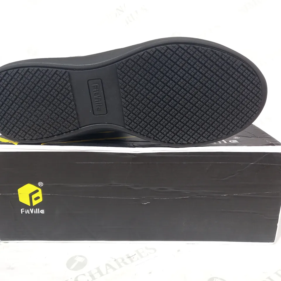 BOXED PAIR OF FITVILLE SHOES IN BLACK UK SIZE 11