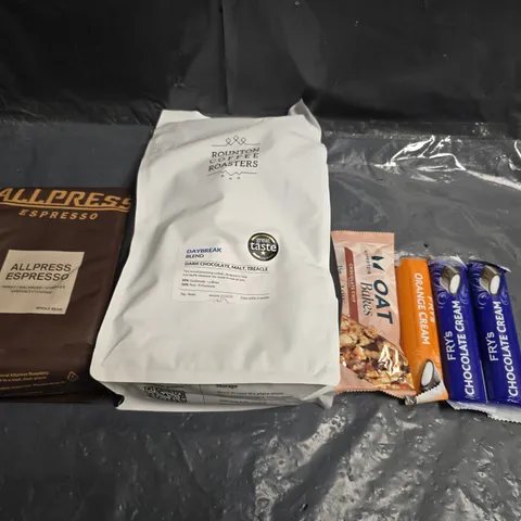 APPROXIMATELY 10 ASSORTED FOOD ITEMS TO INCLUDE - OAT BAKES, ESPRESSO AND CHOCOLATE BARS