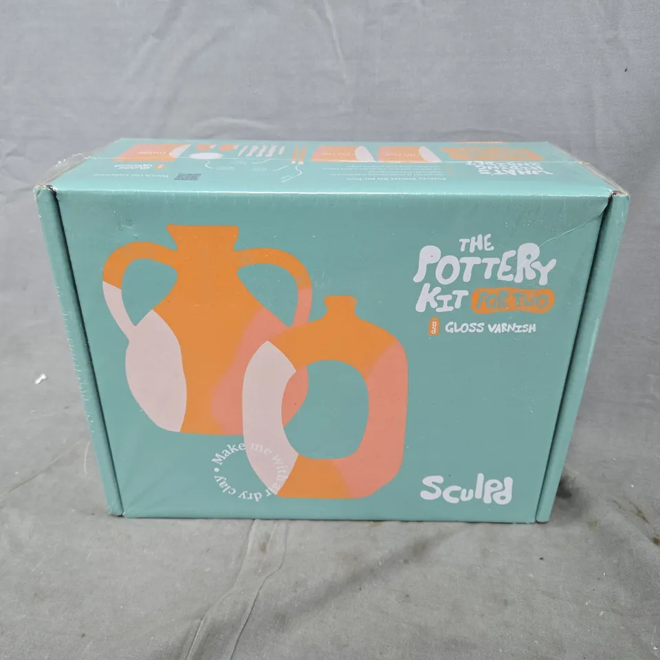 THE POTTERY KIT FOR TWO – GLOSS VARNISH (SCULPD)
