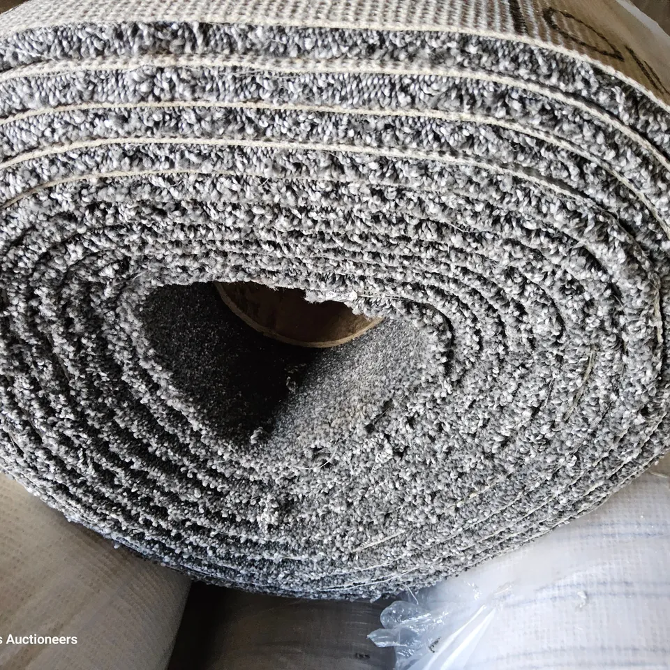 ROLL OF QUALITY KESARI TWINBACK 956 CARPET APPROXIMATELY 4M × 9M