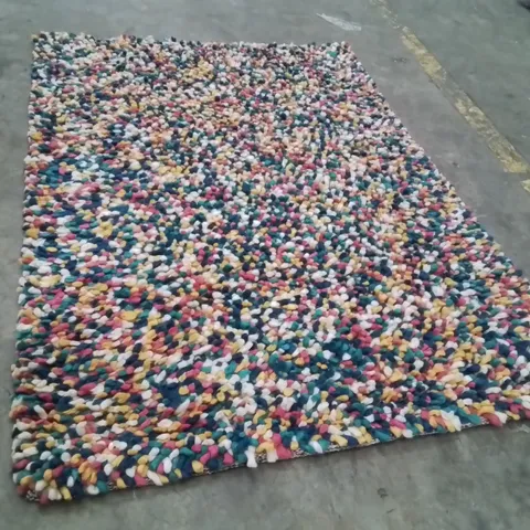 QUALITY DESIGNER AREA RUG - APPROXIMATELY 178x122cm