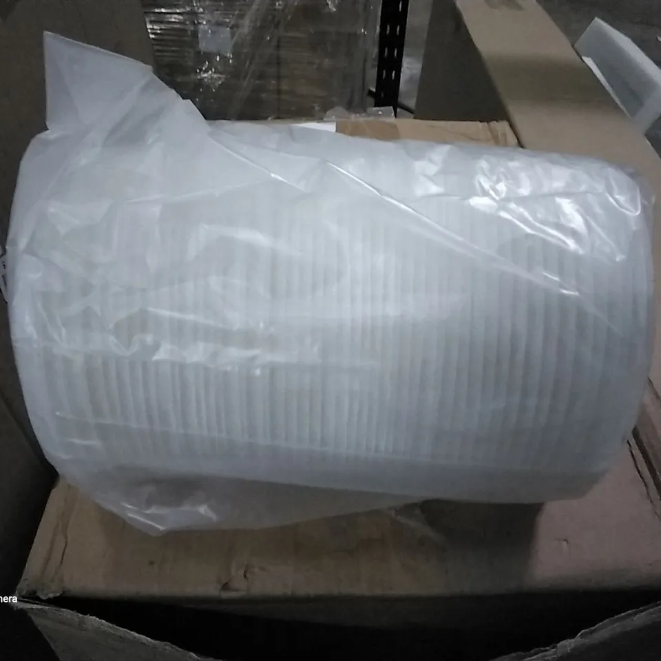 BOX OF APPROXIMATELY 1000 400ML PLASTIC,LIDS