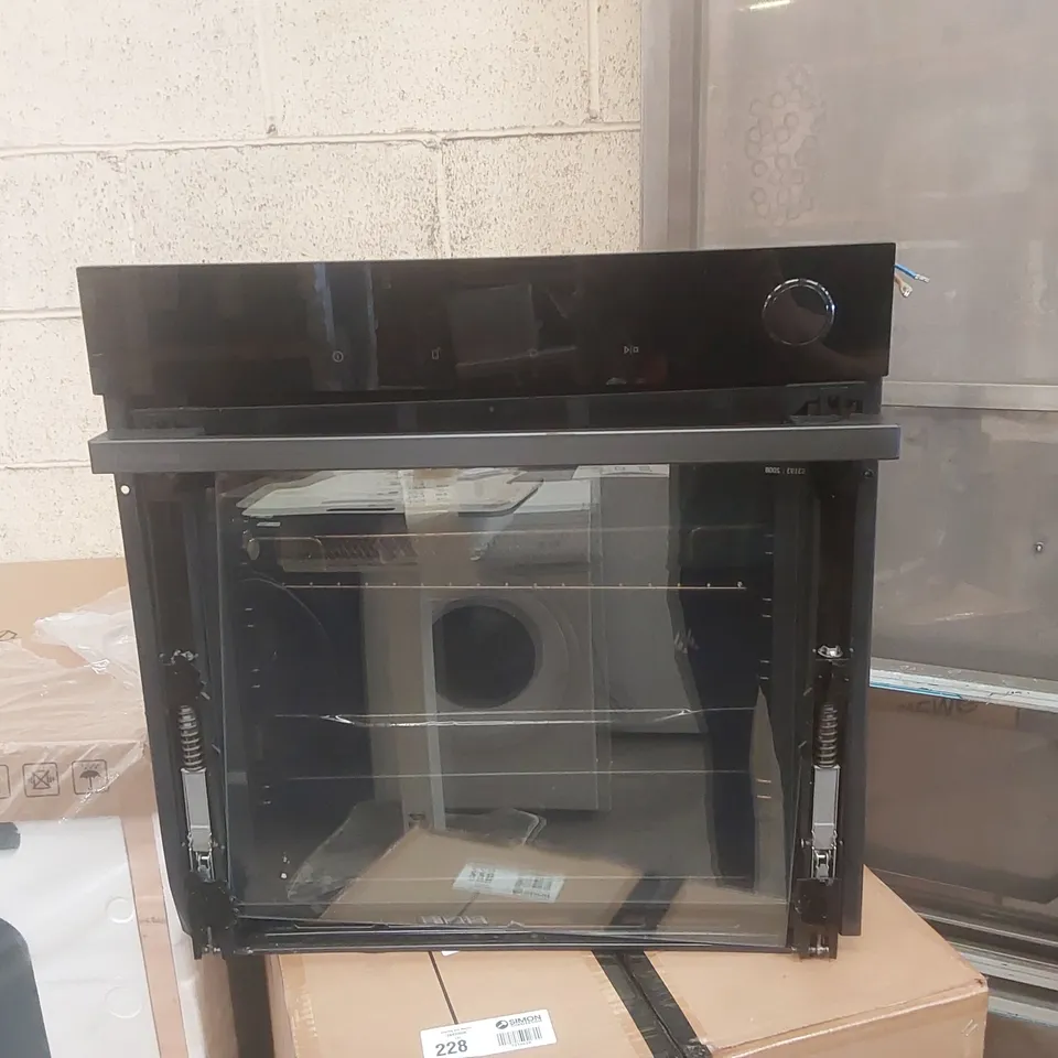 HISENSE BUILT-IN OVEN