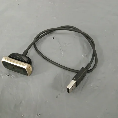 FITBIT CHARGE 5