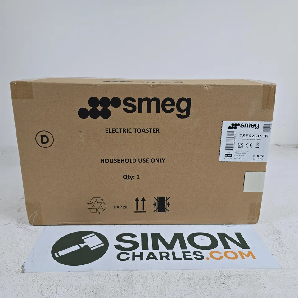 SMEG ELECTRIC TOASTER TSF02CRUK BOXED