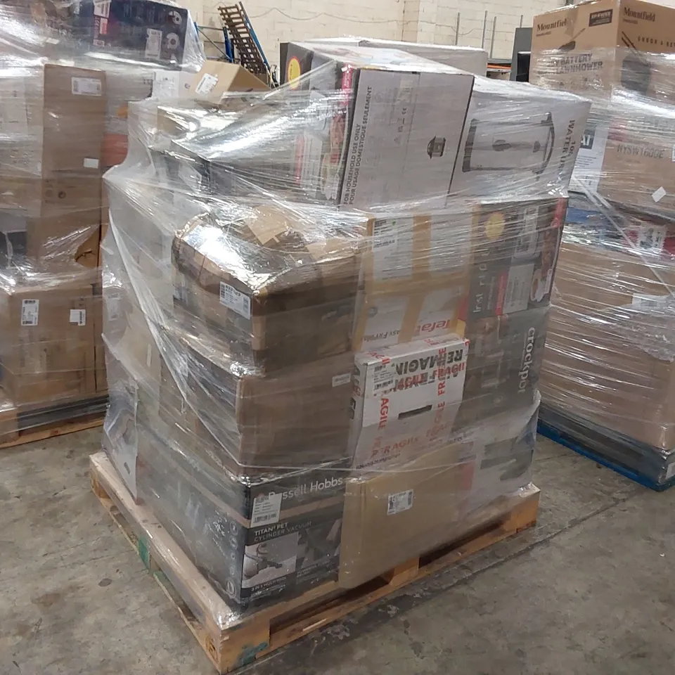 PALLET OF APPROXIMATELY 43 UNPROCESSED RAW RETURN HOUSEHOLD AND ELECTRICAL GOODS TO INCLUDE;