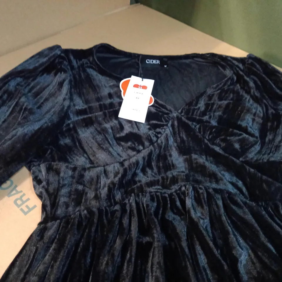 CIDER BLACK VELVET MINI DRESS - MEDIUM