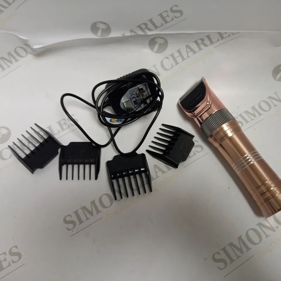 PROFESSIONAL HAIR CLIPPER
