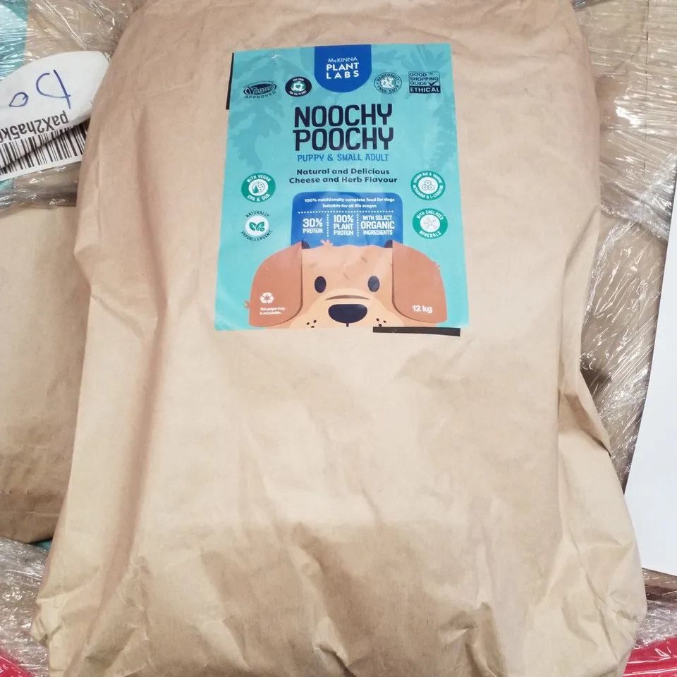 PALLET CONTAINING APPROXIMATELY 13 BAGS OF MCKINNA PLANT LABS NOOCHY POOCHY DOG FOOD   
