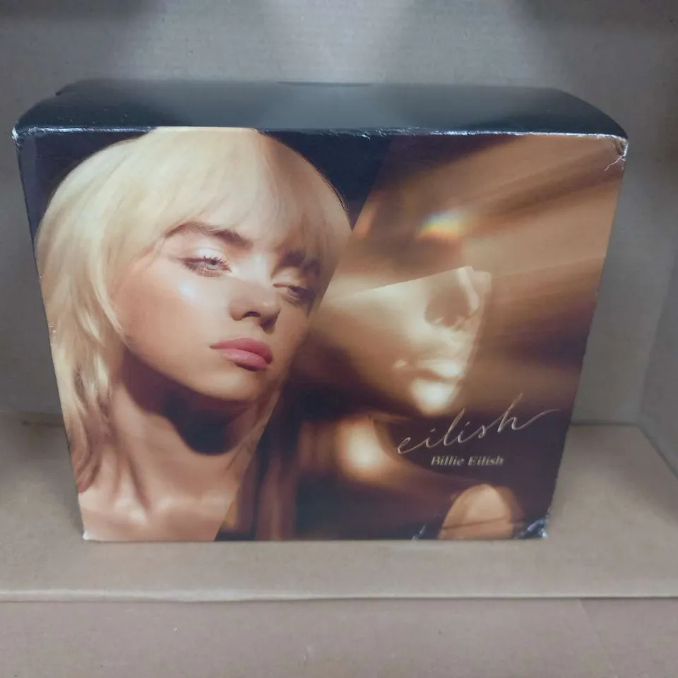 BOXED BILLIE EILISH EAU DE PARFUM GIFT SET