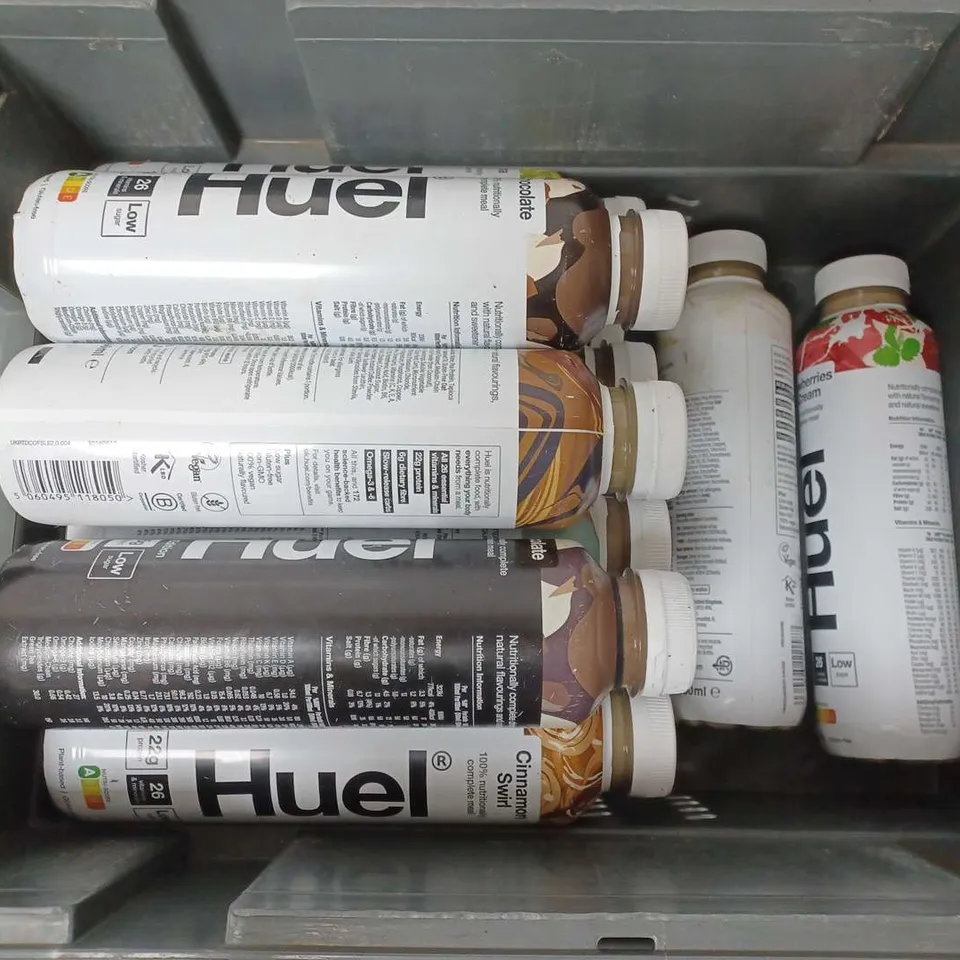 APPROXIMATELY 13 ASSORTED HUEL DRINKS TO INCLUDE CHOCOLATE BLACK EDITION (500ml), ICED COFFEE CARAMEL (500ml), STRAWBERRIES & CREAM (500ml), ETC - COLLECTION ONLY