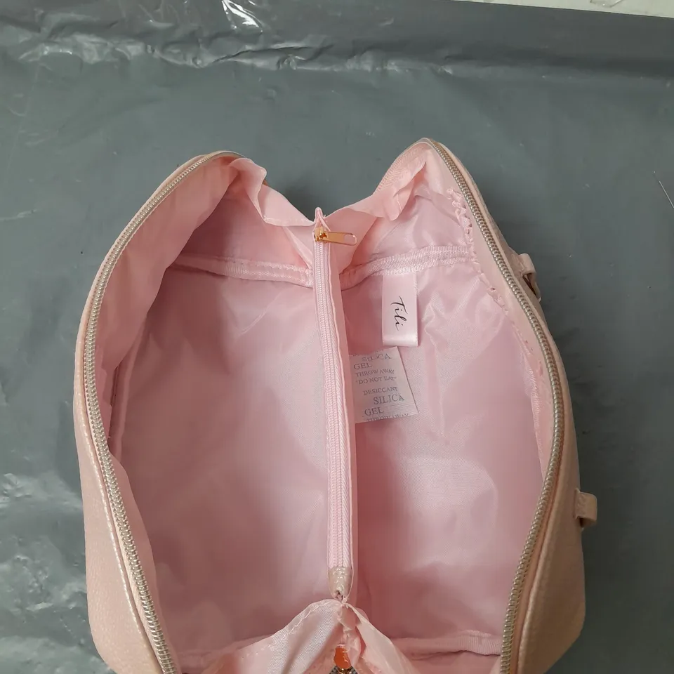 TILI EVERYDAY ORGANISER BAG ZIP FASTENING PINK