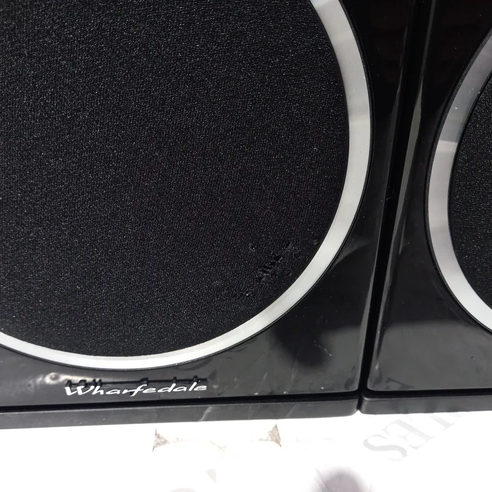 BOXED WHARFEDALE DIAMOND 220