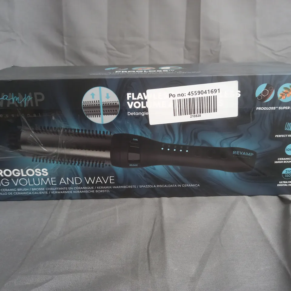 BOXED REVAMP PROGLOSS BIG VOLUME AND WAVE - HOT CERAMIC BRUSH