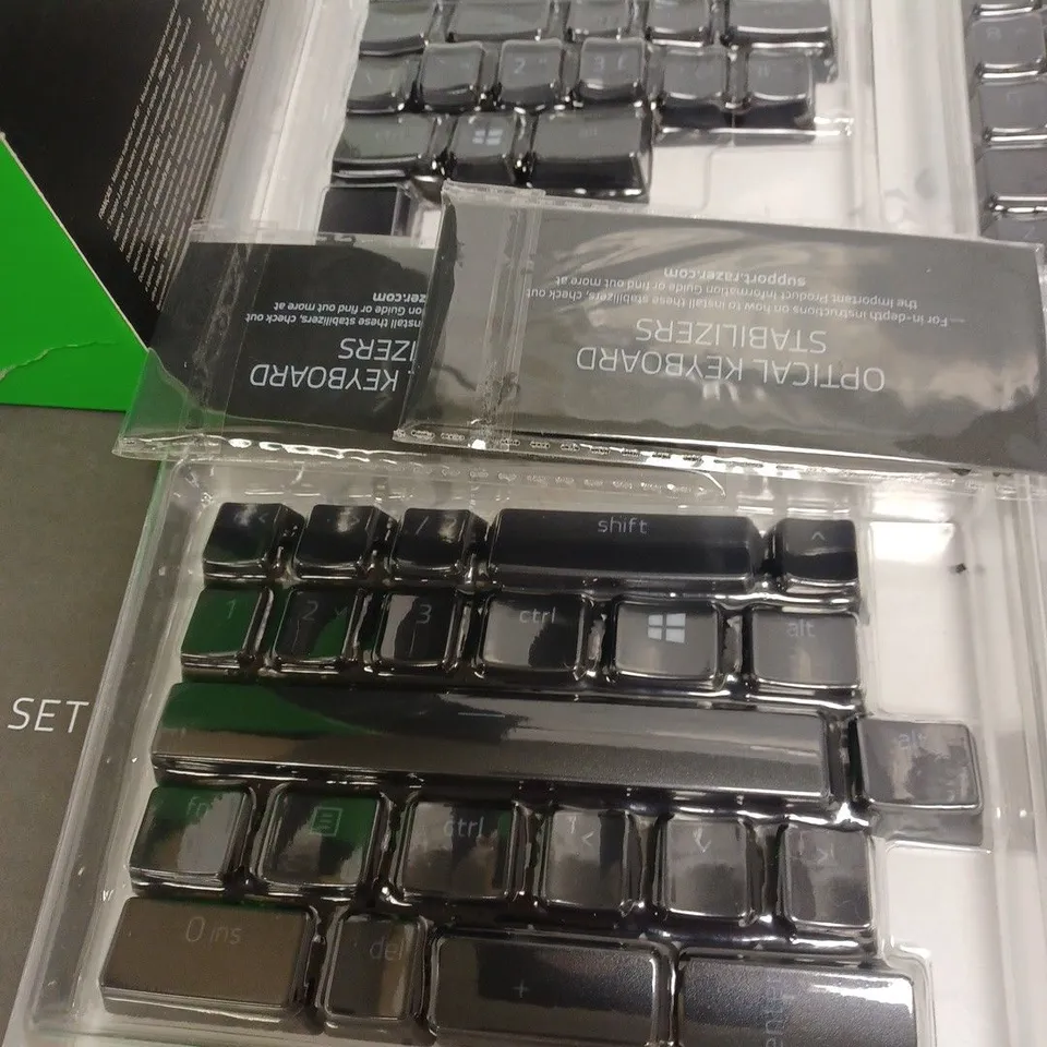 RAZER PBT KEYCAP UPGRADE SET
