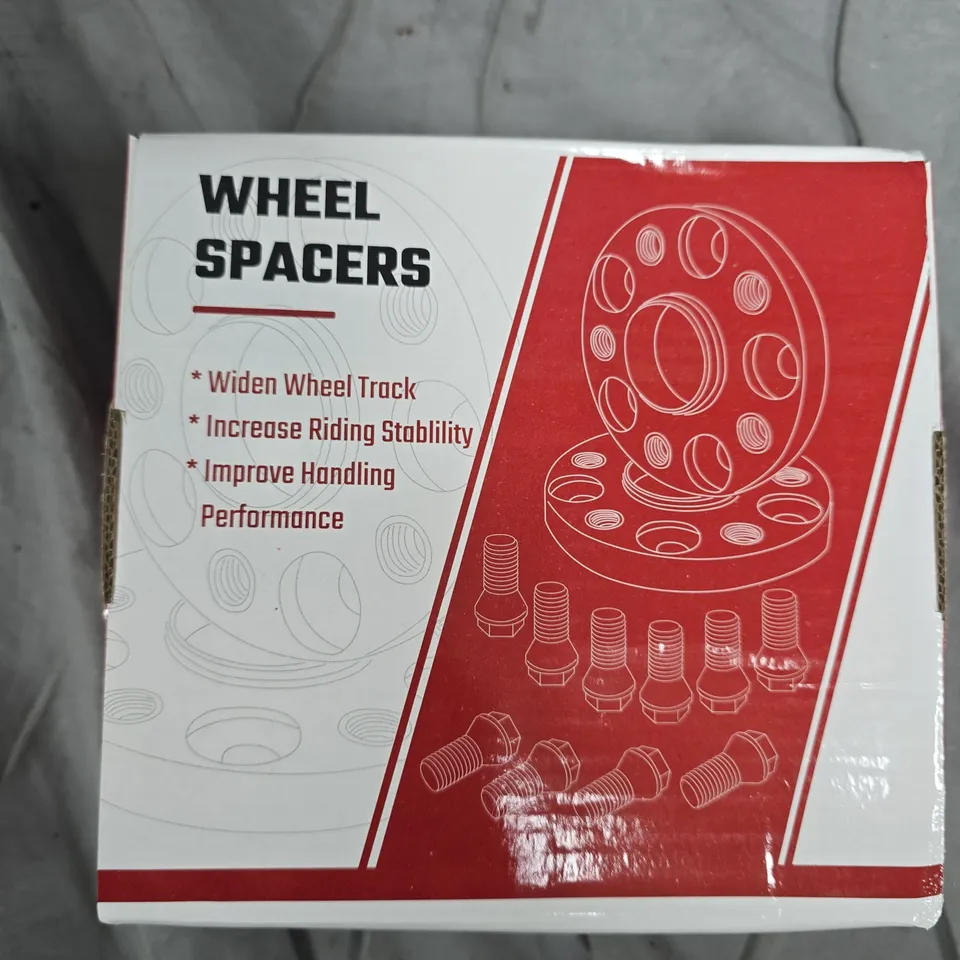 WHEEL SPACERS KIT WITH BOLTS