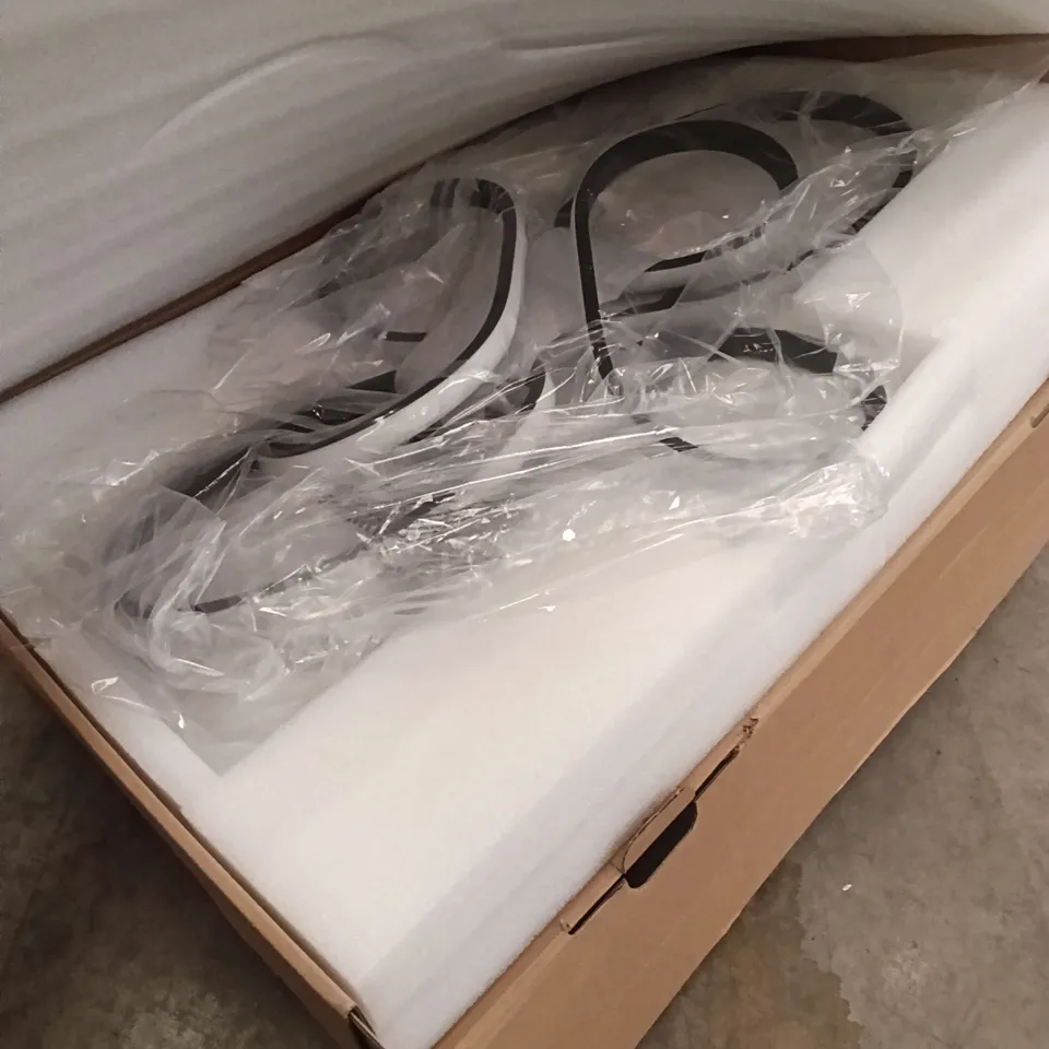 BOXED LED CEILING LIGHT (1 BOX)