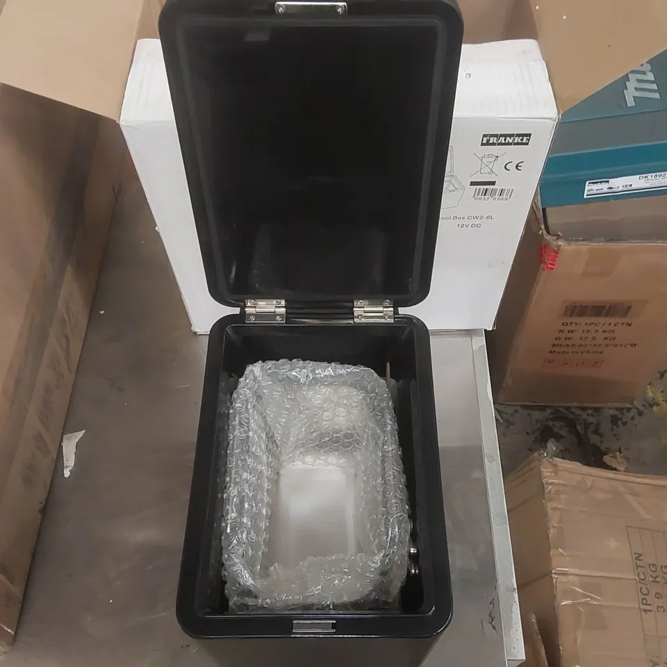 BOXED FRANKE COOL BOX