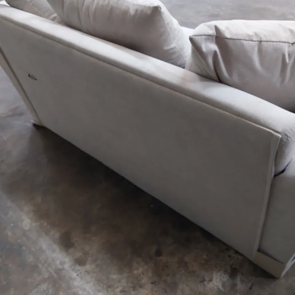 DESIGNER TWO SEATER SOFA WITH SCATTER CUSHIONS LIGHT GREY FABRIC 