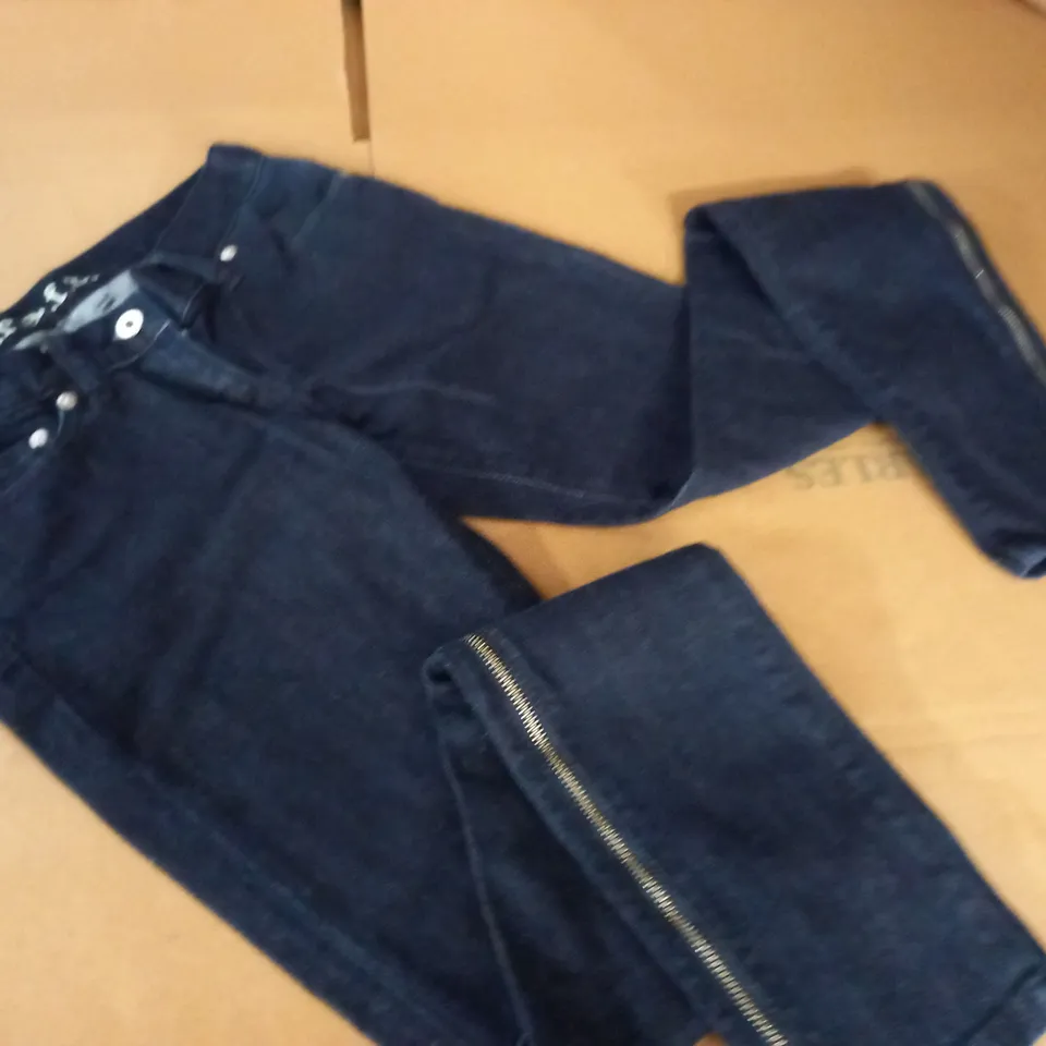 BRAND NEW CRAFT ANGIE DARK RINSE JEANS - 27