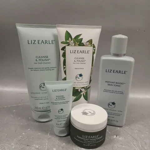 LIZ EARLE LOT OF 3 ASSORTED COSMETIC ITEMS TO INCLUDE - INSTANT BOOST SKIN TONIC - SUPERSKIN MOISTURISER - CLEANSE & POLISH HOT CLOTH CLEANSER