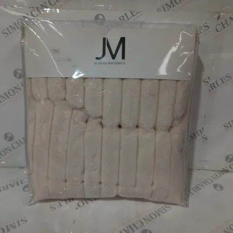 JM BY JULIEN MACDONALD REVERSIBLE FAUX FUR THROW IN WHITE