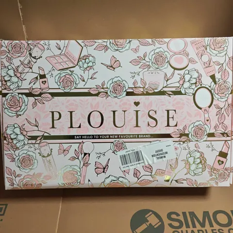 SEALED PLOUISE COSMETICS BOX SET