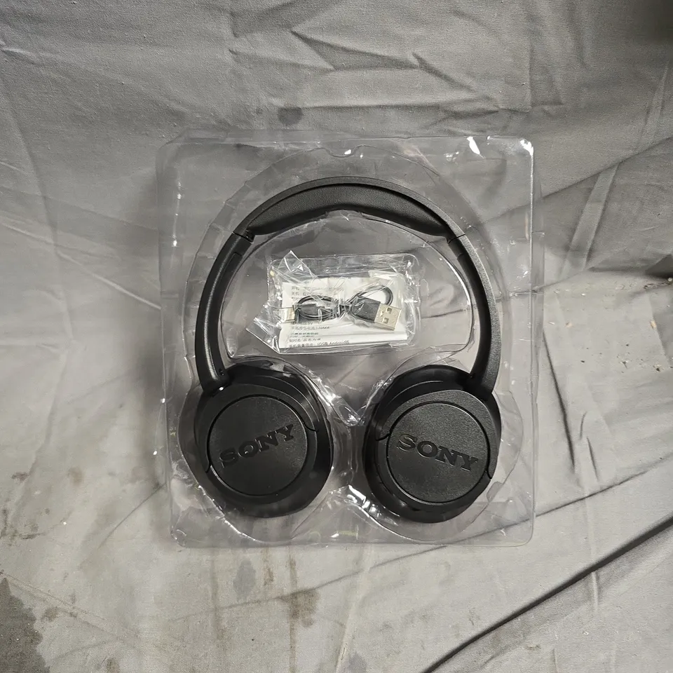 SONY WH-CH720N WIRELESS NOISE-CANCELLING HEADPHONES – BOXED
