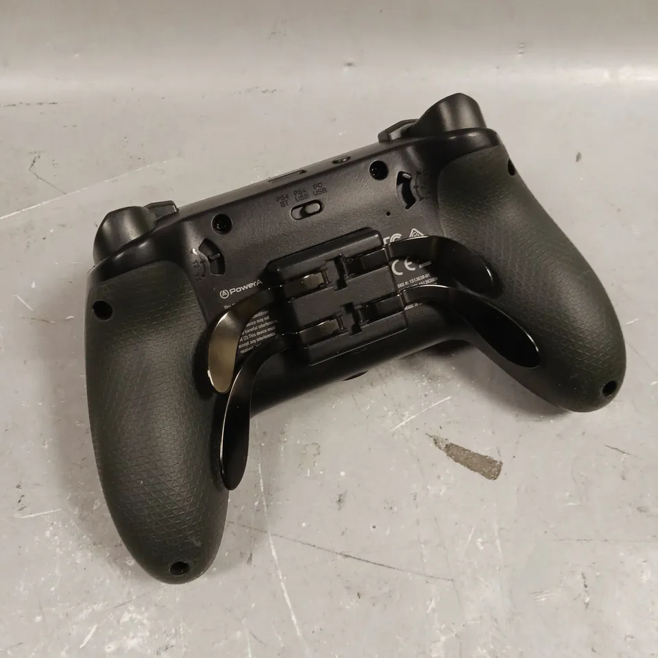 FUSION PRO WIRELESS CONTROLLER FOR PLAYSTATION 4 