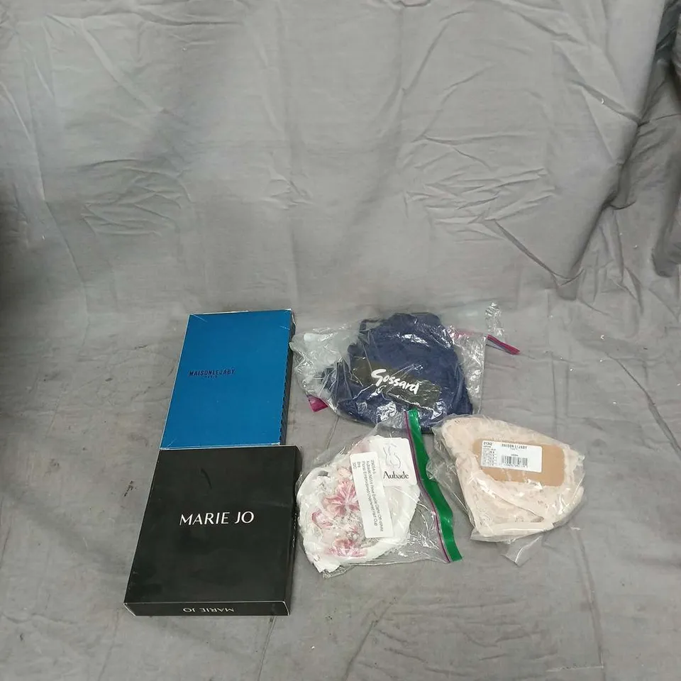 BOX OF APPROXIMATELY 25 ITEMS OF WOMEN'S LINGERIE INCLUDING BRANDS SUCH AS MAISONLEJABY MARIE JO AUBADE GOSSARD AND LYCRA .
