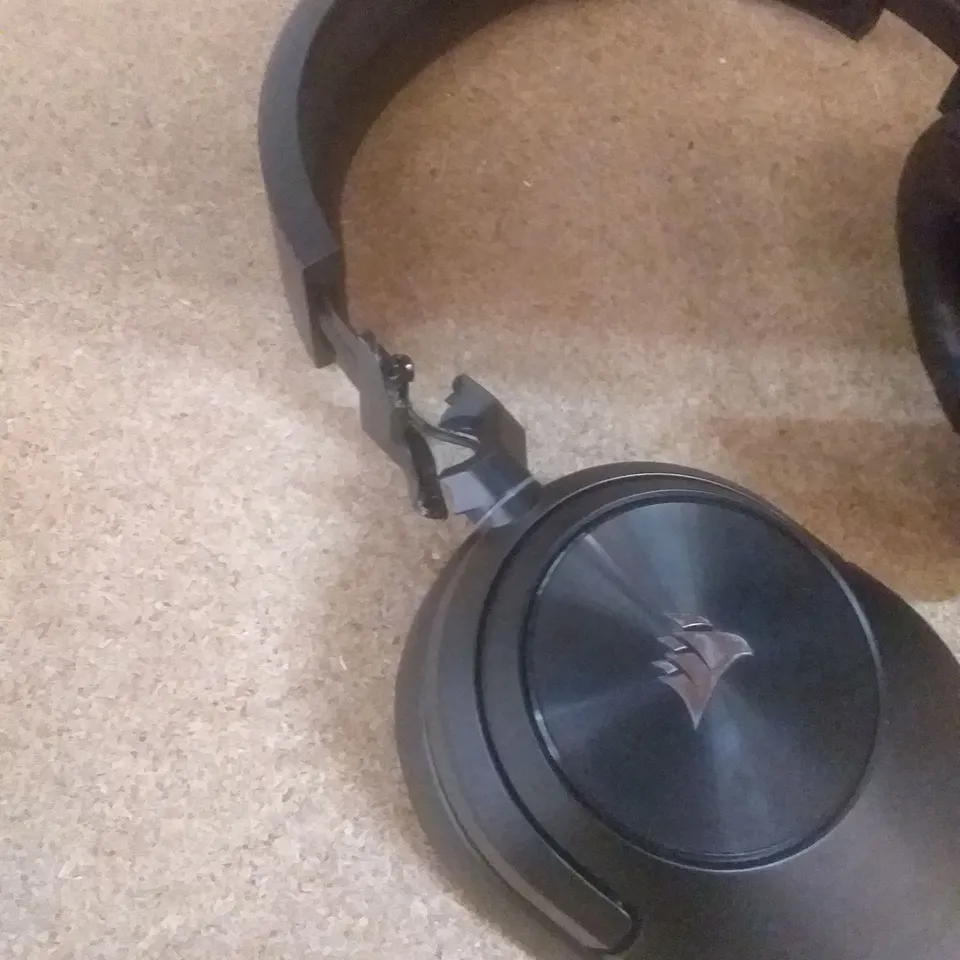 BOXED CORSAIR GAMING HEADSET