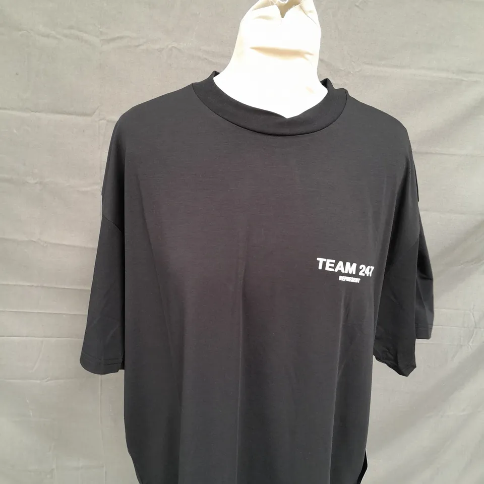 REPRESENT TEAM 247 T-SHIRT SIZE M 