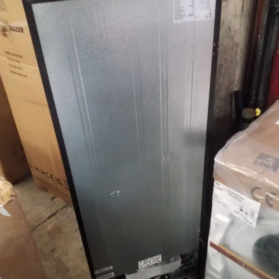 SWAN SR15681B 143CM HIGH, 55CM WIDE TALL LARDER FRIDGE - BLACK