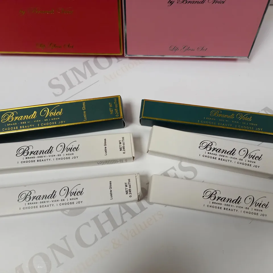 LOT OF 8 BRANDI VVICI MAKE UP TO INCLUDE LUSTRE GLOSS (5X7ML), LIP LINER (3.5G) AND TWO LIP GLOSS SETS 