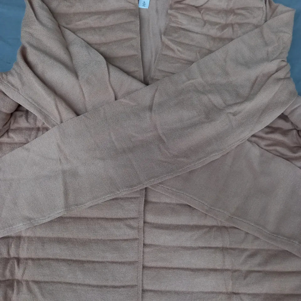 WYNNE LAYERS SOFT SWEATER JACKET IN CAMEL SIZE LARGE
